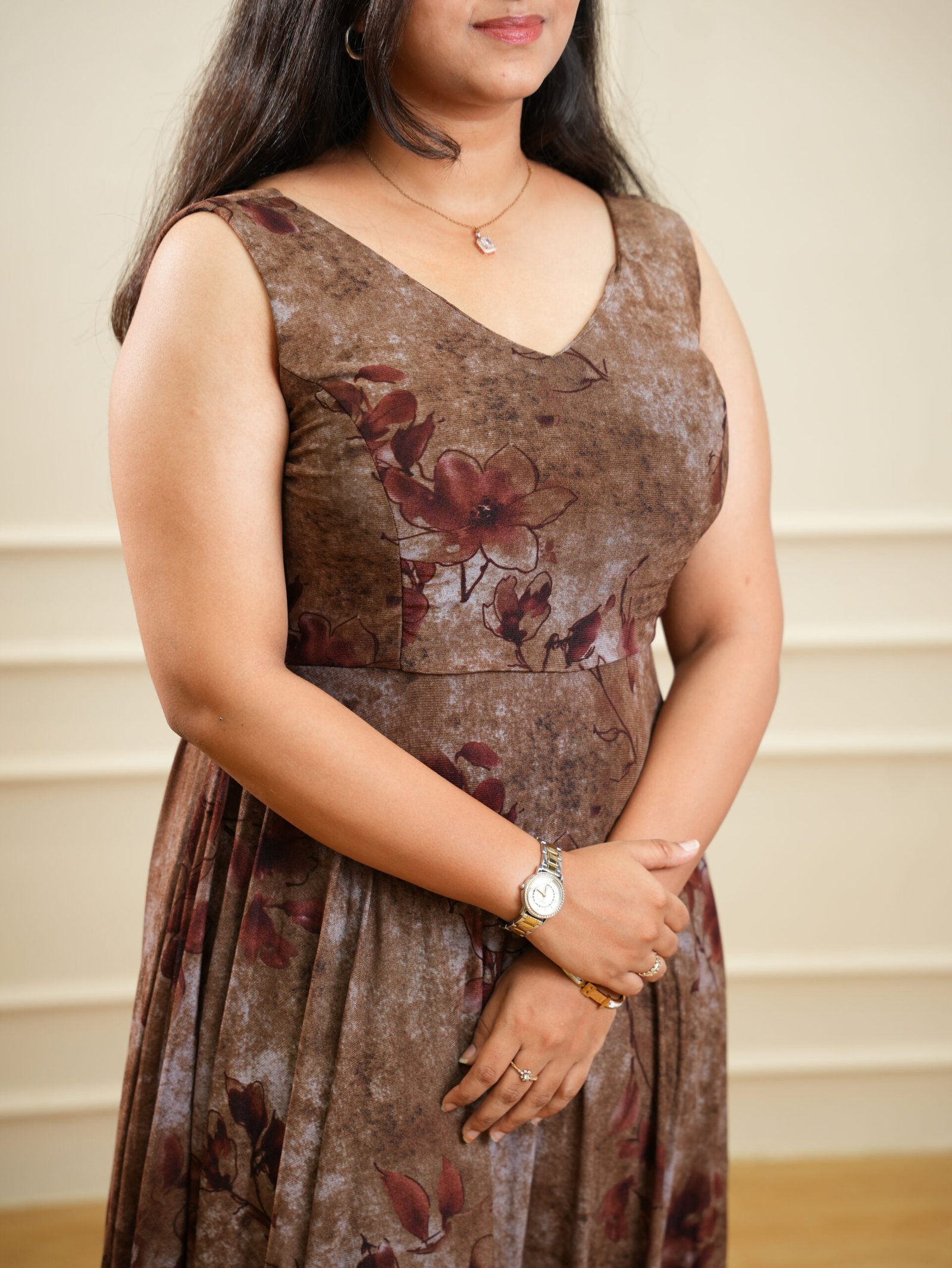 Brown Floral Printed Sleeveless Midi Dress - Image 2
