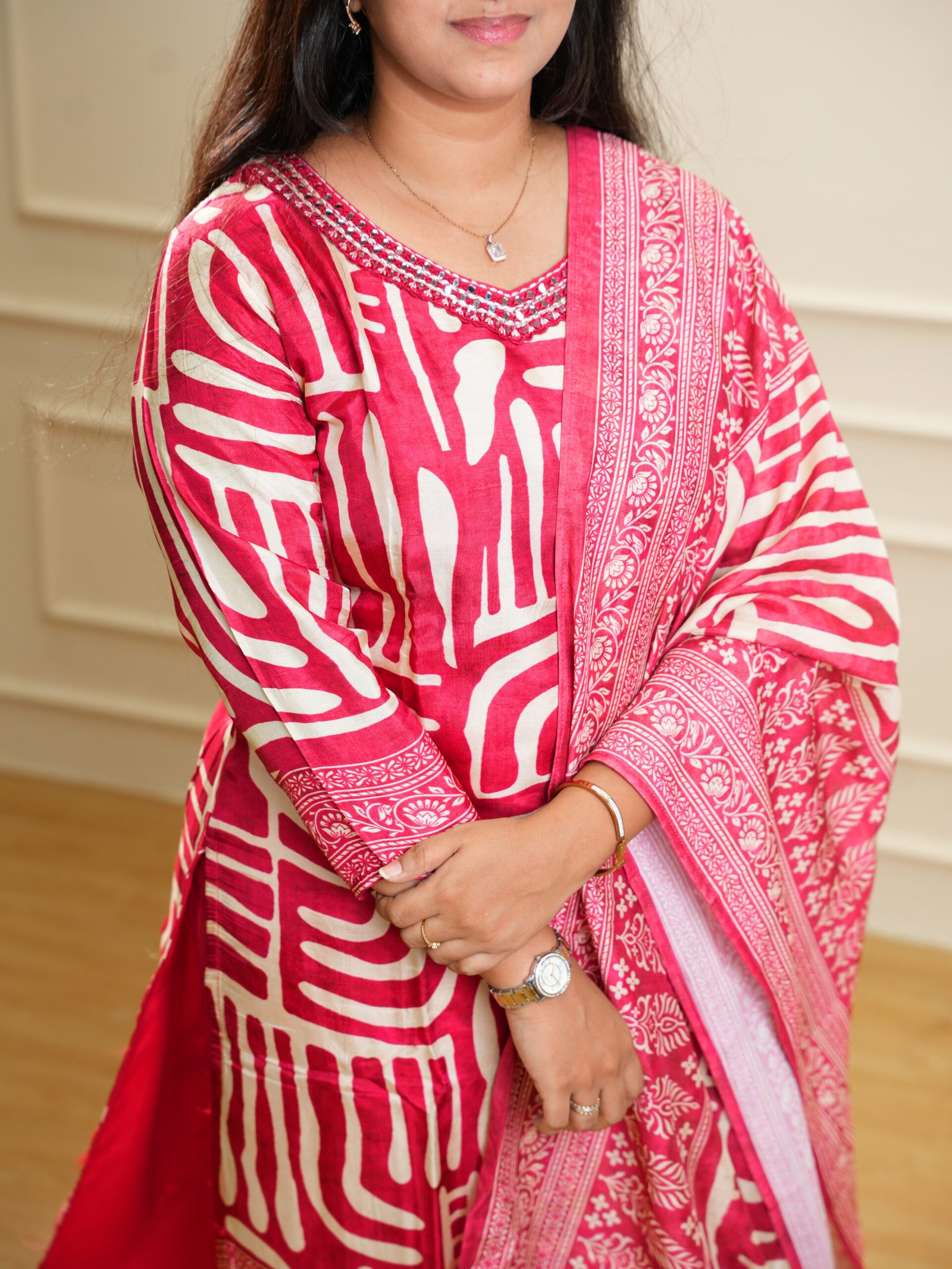 Pink Traditional Printed Kurta Set with Dupatta - Image 2