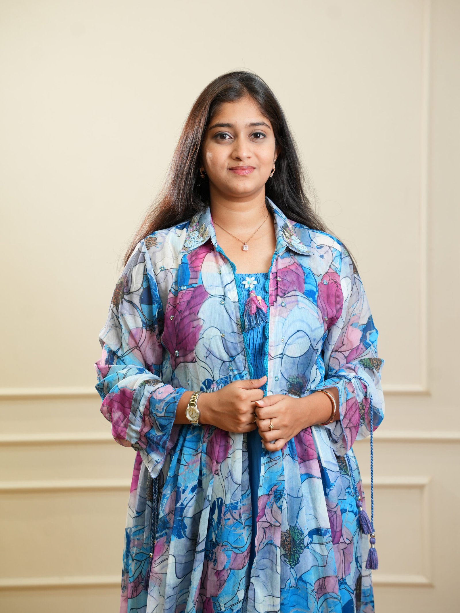 Blue Floral Layered Ethnic Kurta - Image 3