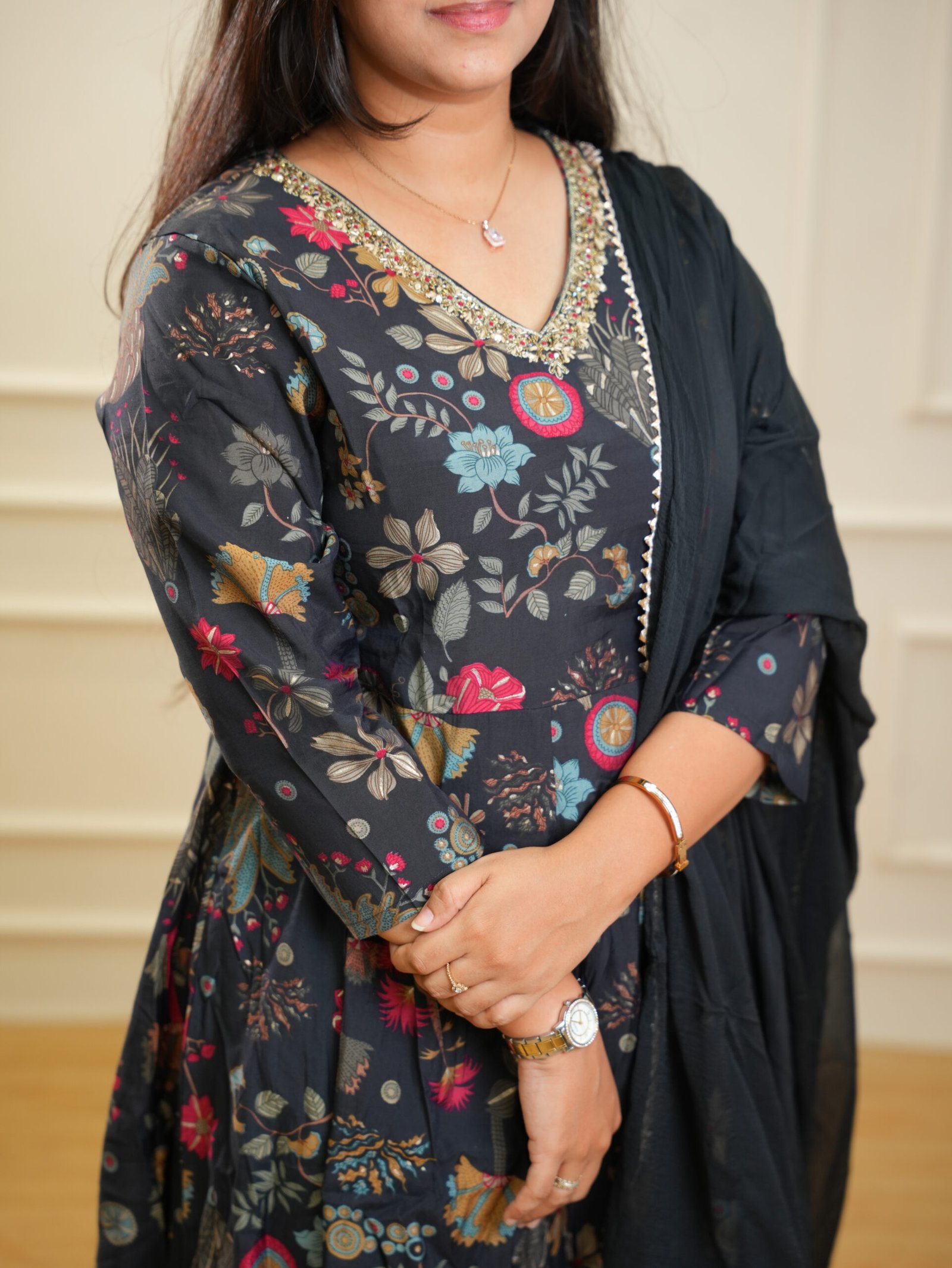 Black Floral Printed Kurta Set with Dupatta - Image 2