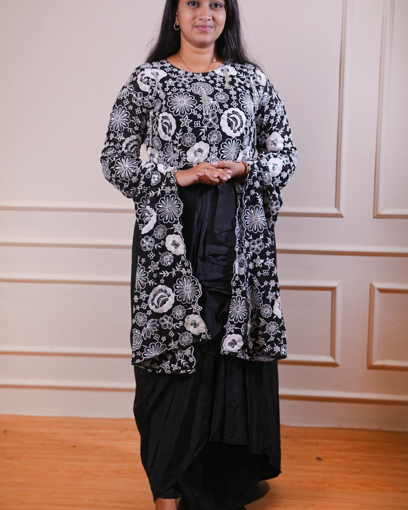 Black & White Floral Printed Kurta Set