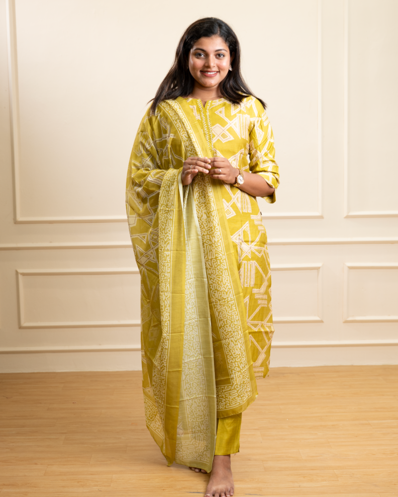 Olive Yellow Geometric Print Kurta Set with Patterned Dupatta