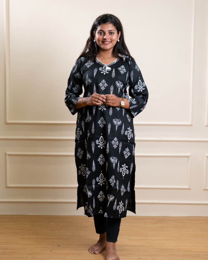 Black and Silver Foil Ikat Motif Kurta
