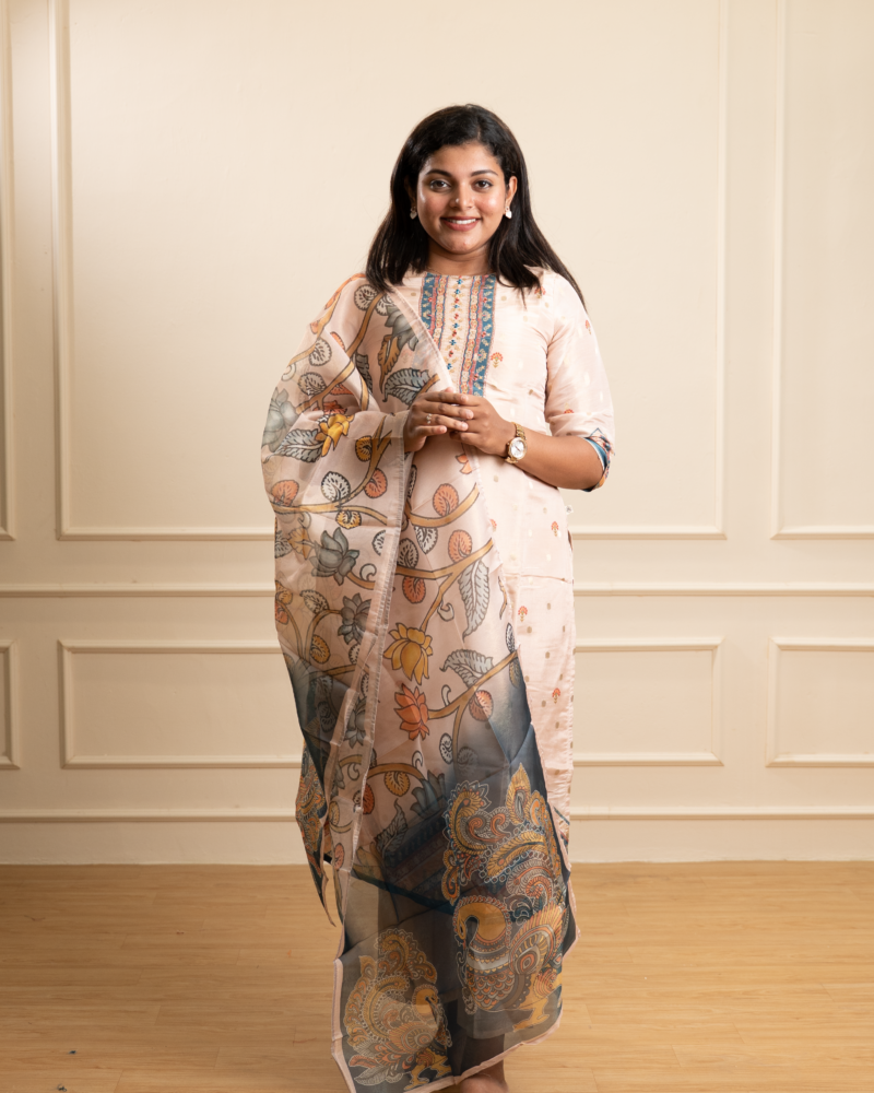 Off-White Kalamkari Print Kurta Set with Ombre Dupatta