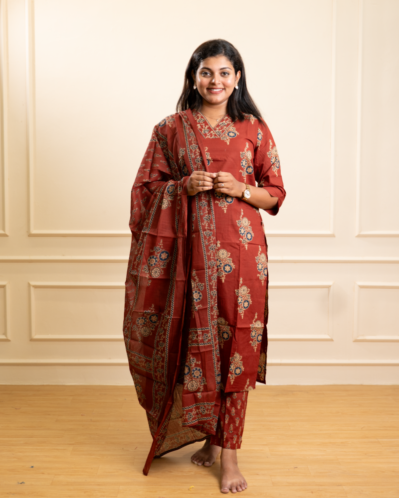 Terracotta Red Floral Booti Kurta Set